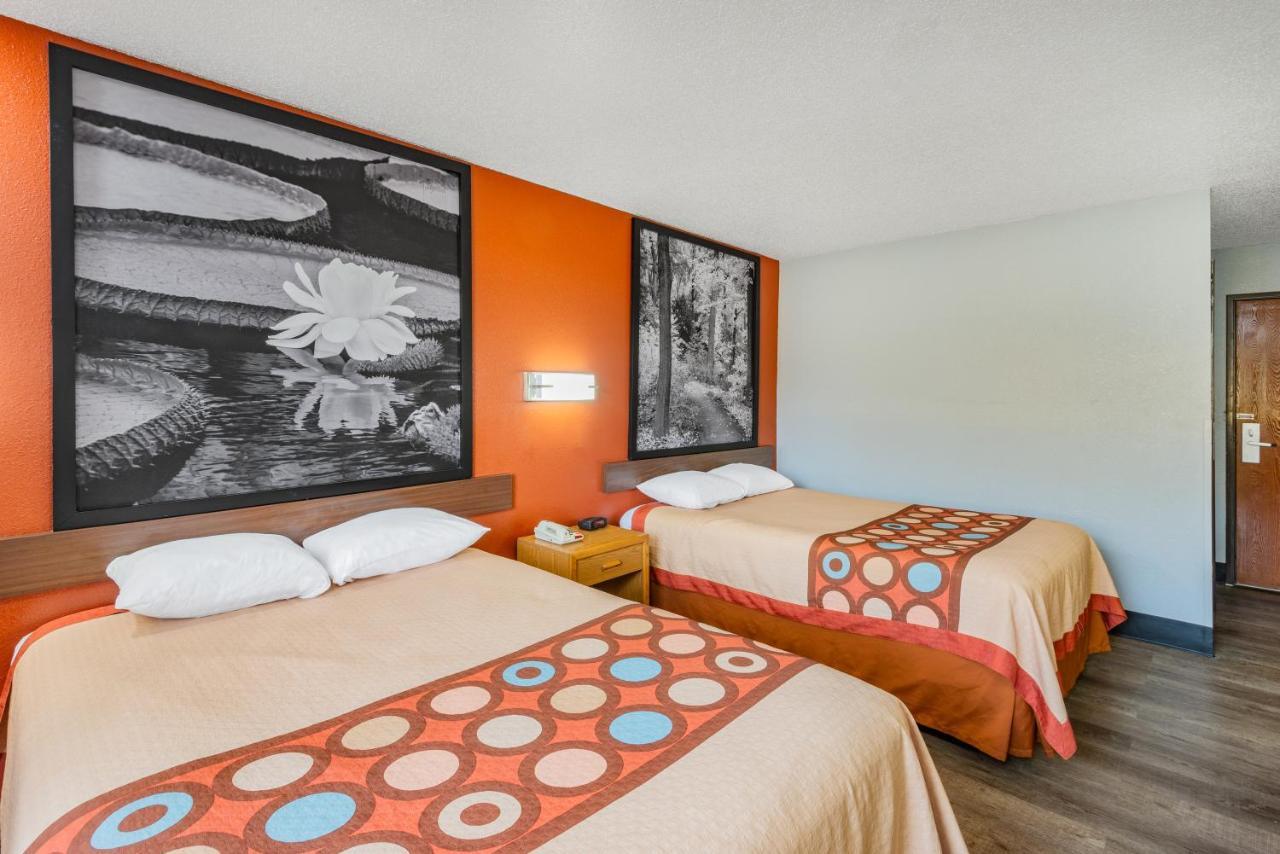 Super 8 By Wyndham Waynesburg Hotel Luaran gambar