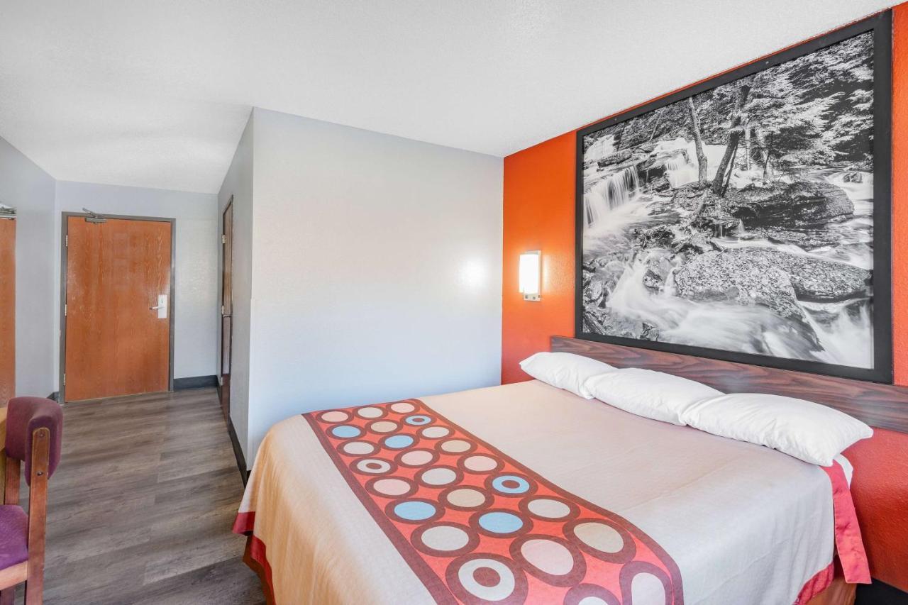 Super 8 By Wyndham Waynesburg Hotel Luaran gambar